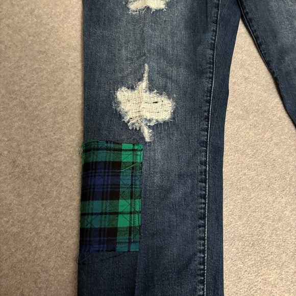 Tru Luxe Jeans slouchy boyfriend plaid flannel patches & holes 31/12p - Picture 4 of 13